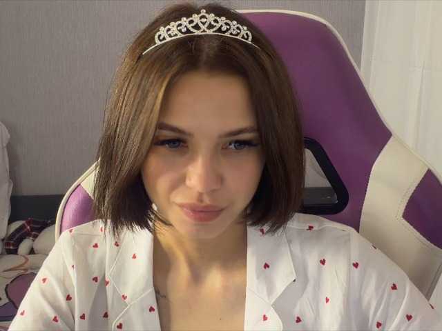 LaMiraPic live cam on BongaCams