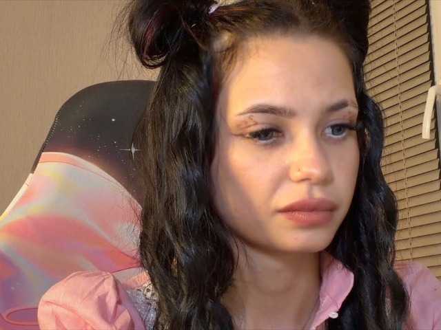 LaMiraPic, en vivo ahora en BongaCams
