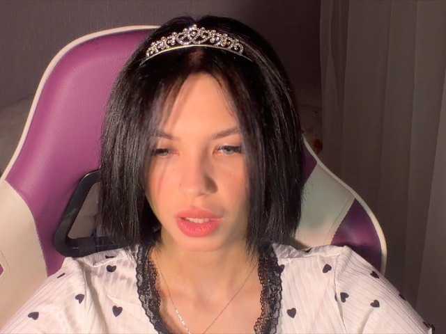 LaMiraPic live cam on BongaCams