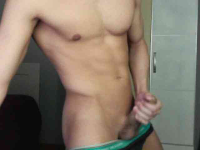 AlexTopFitX Sex Cam Show