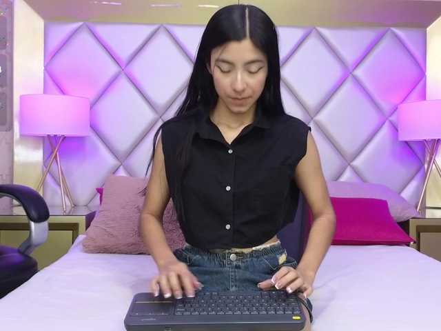 KatyLane live cam on BongaCams