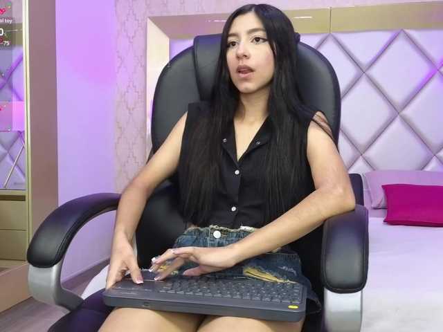 KatyLane live cam on BongaCams