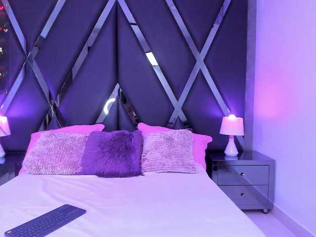 KatyLane live cam on BongaCams