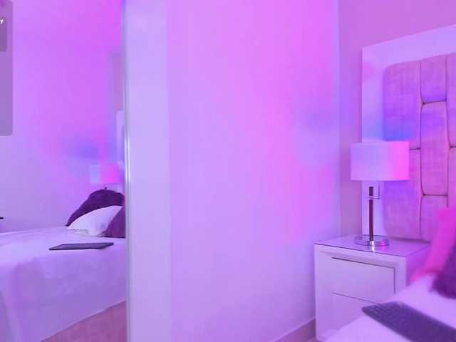 KatyLane live cam on BongaCams