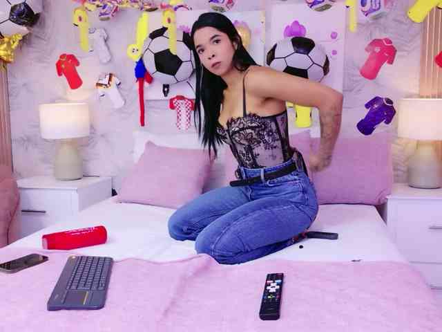ArianaFontanie webcam