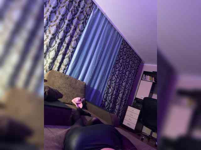 Cvetochek13 webcam