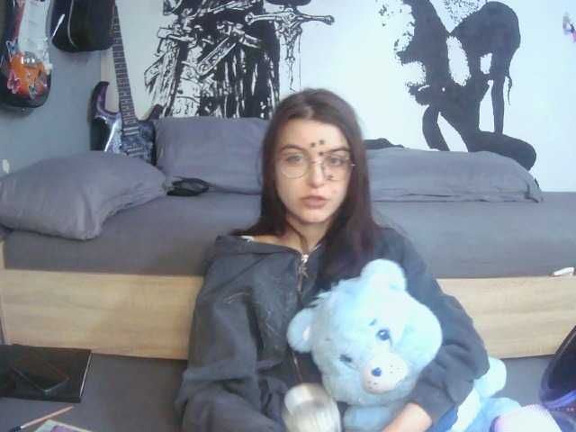kitsun0ira live cam on BongaCams
