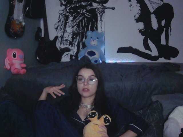 kitsun0ira live cam on BongaCams