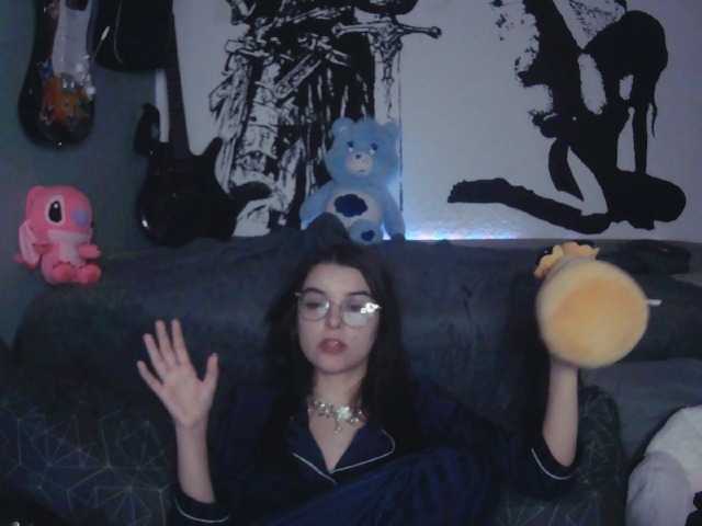 kitsun0ira live cam on BongaCams