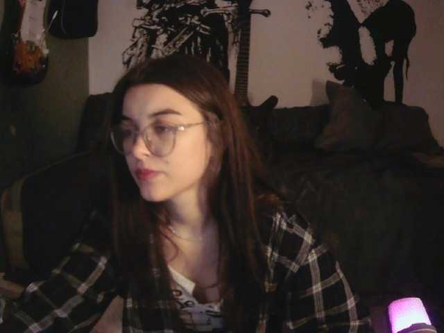 kitsun0ira live cam on BongaCams