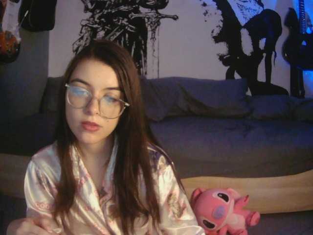 kitsun0ira live cam on BongaCams