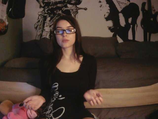 kitsun0ira live cam on BongaCams