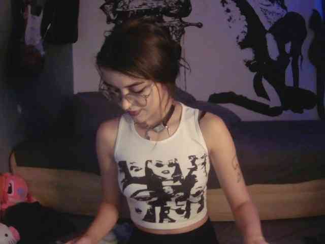kitsun0ira Sex Cam Show