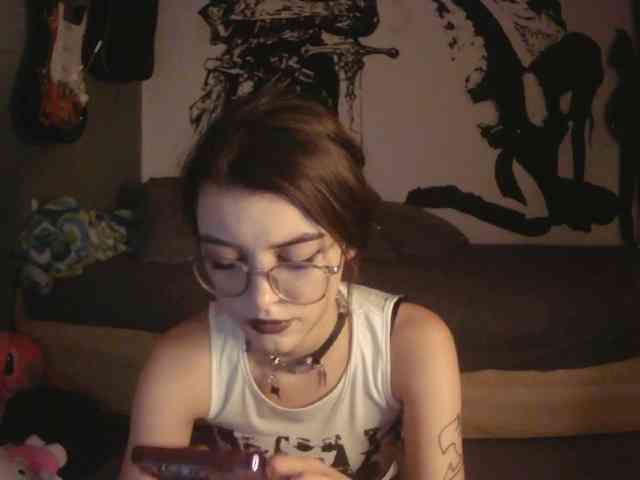 kitsun0ira webcam