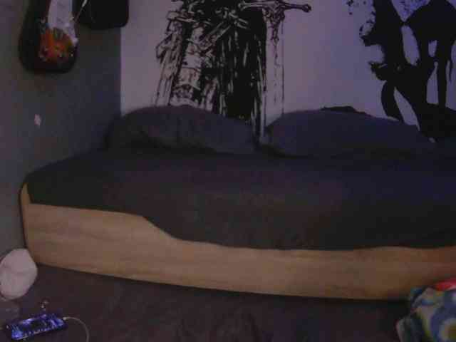 kitsun0ira webcam