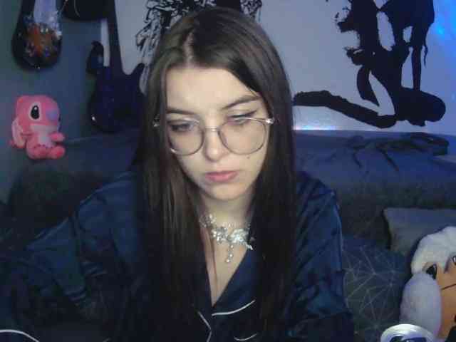 kitsun0ira webcam