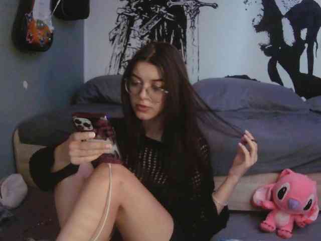 kitsun0ira webcam