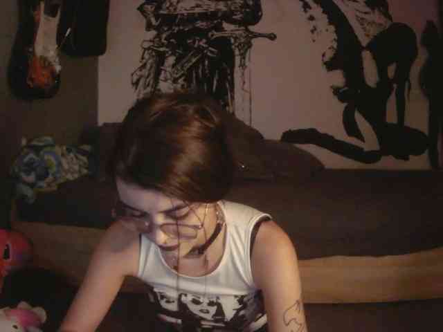 kitsun0ira webcam
