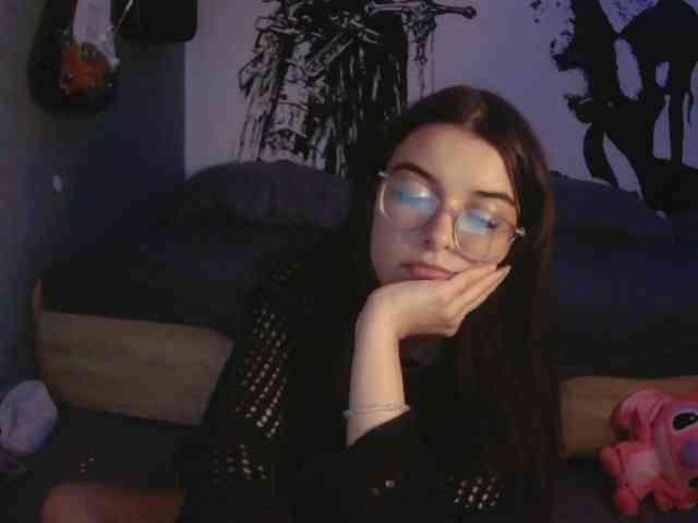 kitsun0ira webcam