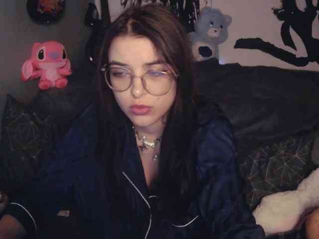 kitsun0ira webcam