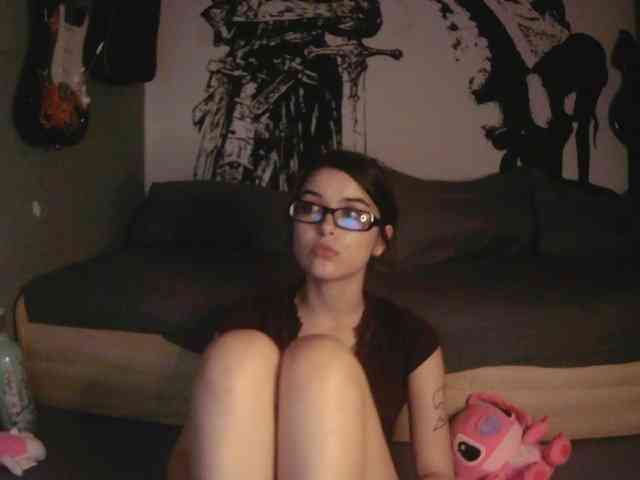 kitsun0ira webcam