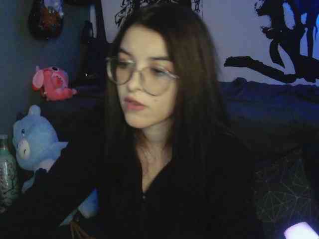 kitsun0ira webcam