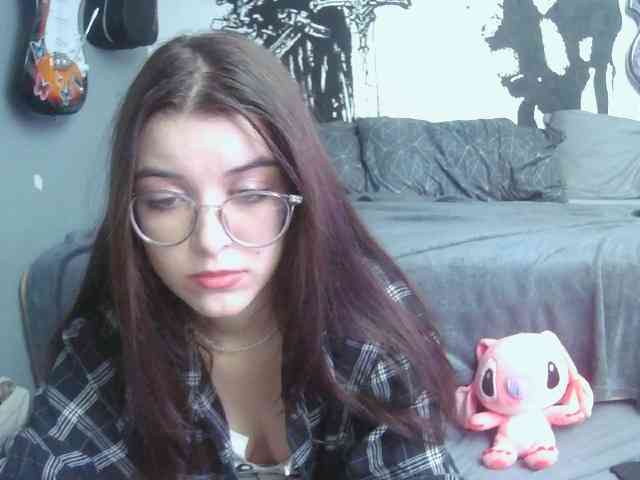 kitsun0ira webcam