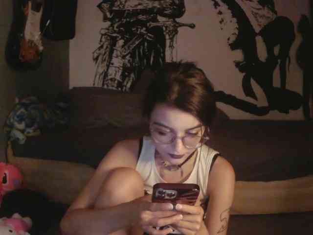 kitsun0ira webcam