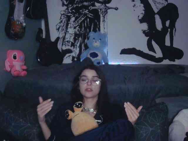 kitsun0ira webcam