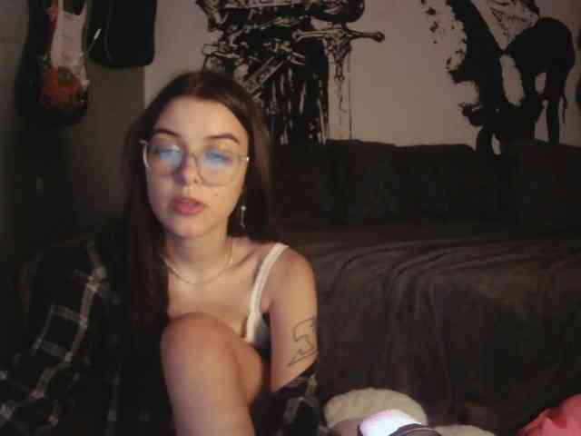 kitsun0ira webcam