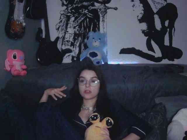 kitsun0ira webcam