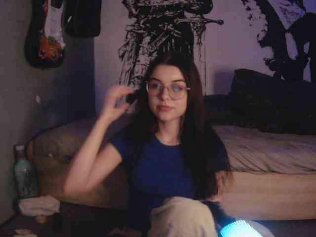 kitsun0ira webcam