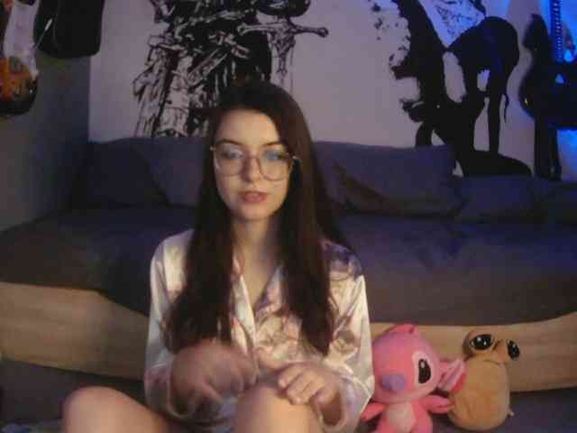 kitsun0ira webcam