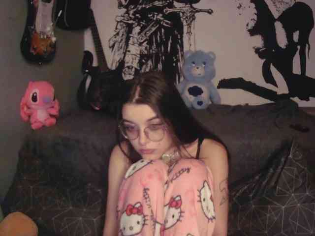 kitsun0ira webcam