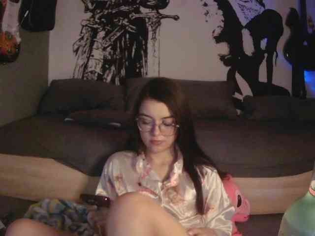 kitsun0ira webcam