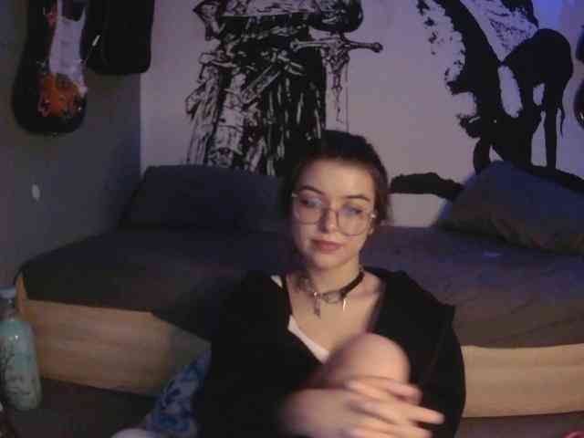 kitsun0ira webcam