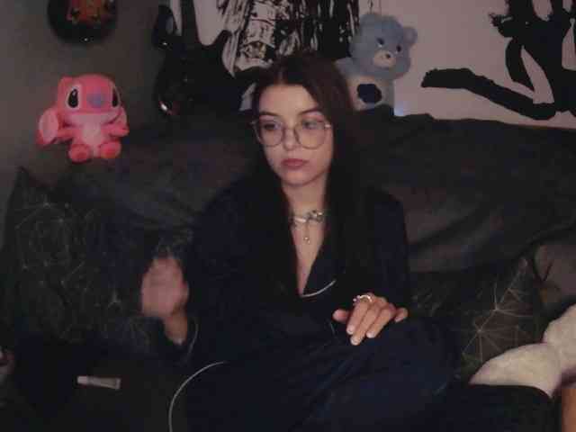 kitsun0ira webcam