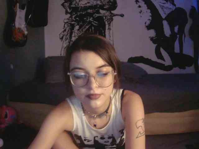 kitsun0ira Sex Cam Show