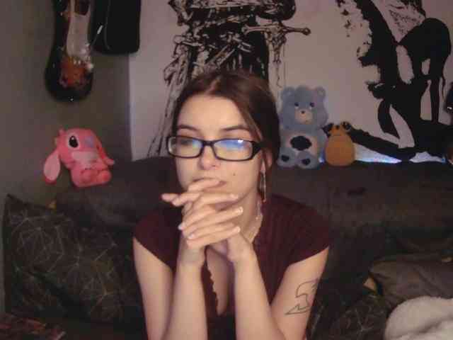 kitsun0ira webcam
