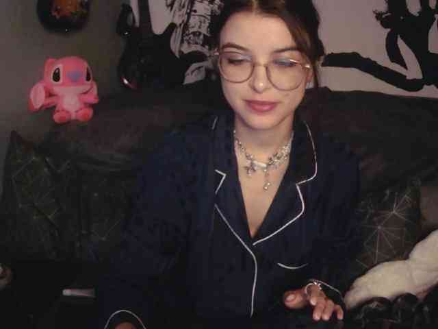 kitsun0ira webcam