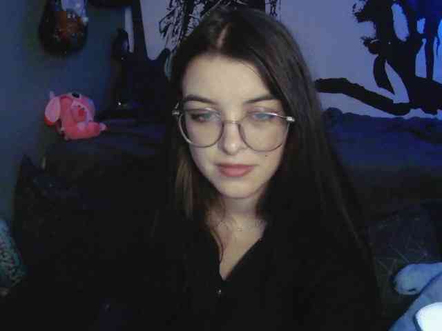 kitsun0ira webcam