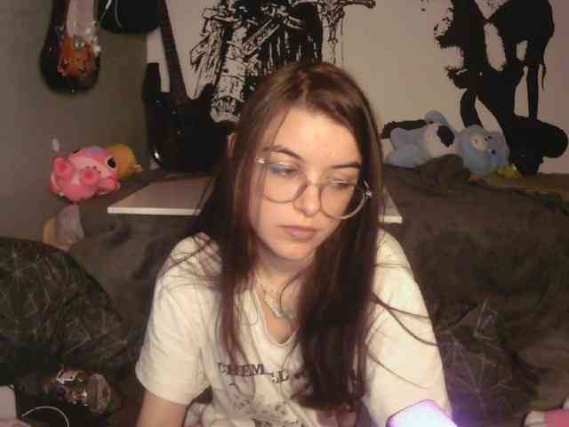 kitsun0ira webcam