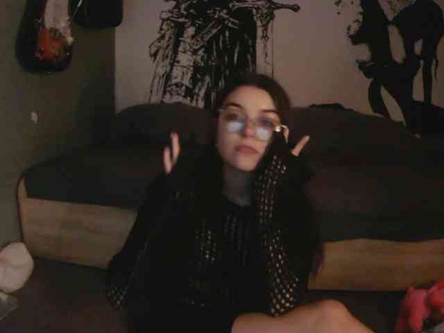 kitsun0ira webcam