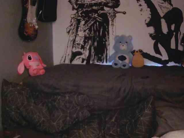 kitsun0ira webcam