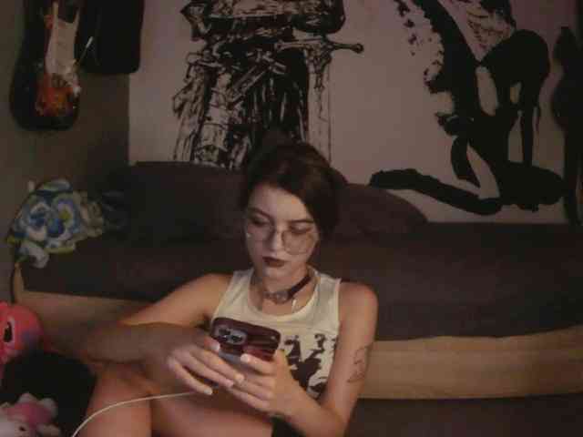 kitsun0ira webcam