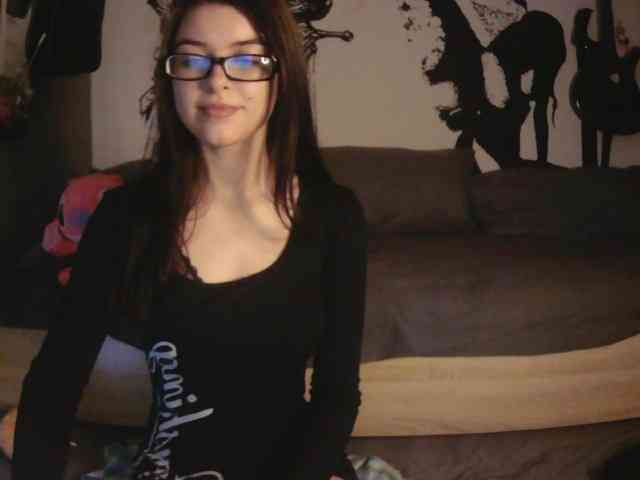kitsun0ira webcam