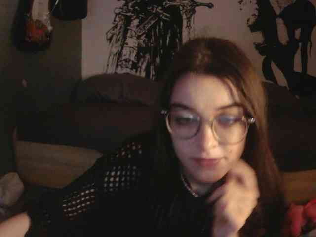 kitsun0ira webcam