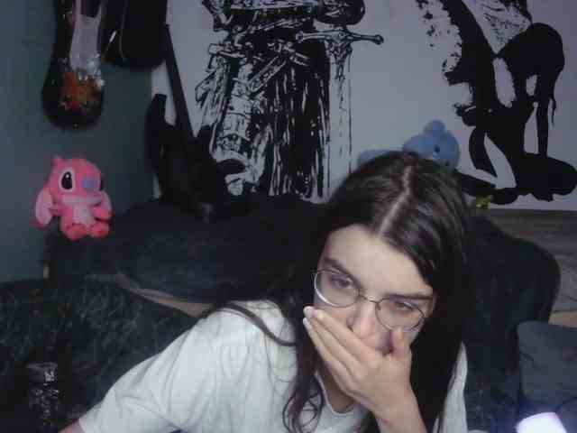 kitsun0ira webcam
