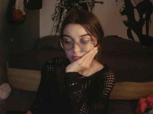 kitsun0ira webcam