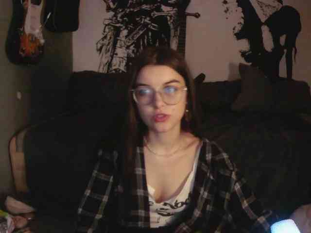 kitsun0ira webcam